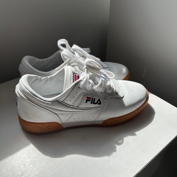 FILA Original Women’s Running Shoe - Picture 2 of 6